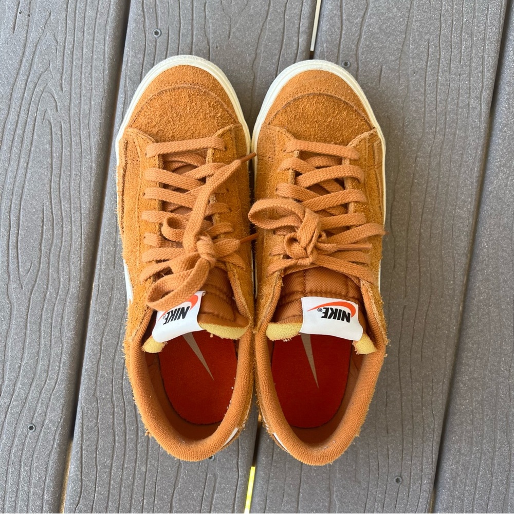 Women's Nike Blazer Low '77 Vintage Suede Sneakers Turmeric Yellow Size US 8